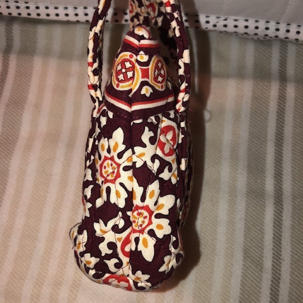 Vera Bradley Medallion Print Adorable Mini Quilted Bag - Picture 4 of 7